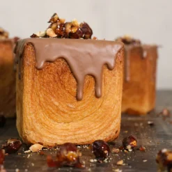 Online Cerf Dellier Cercle perforé carré en acier inoxydable carré - 8 x 8 x 8 cm