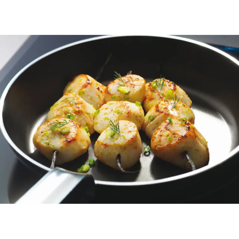 Hot Cerf Dellier Chef Plus poêle ronde anti-adhérente 24 cm