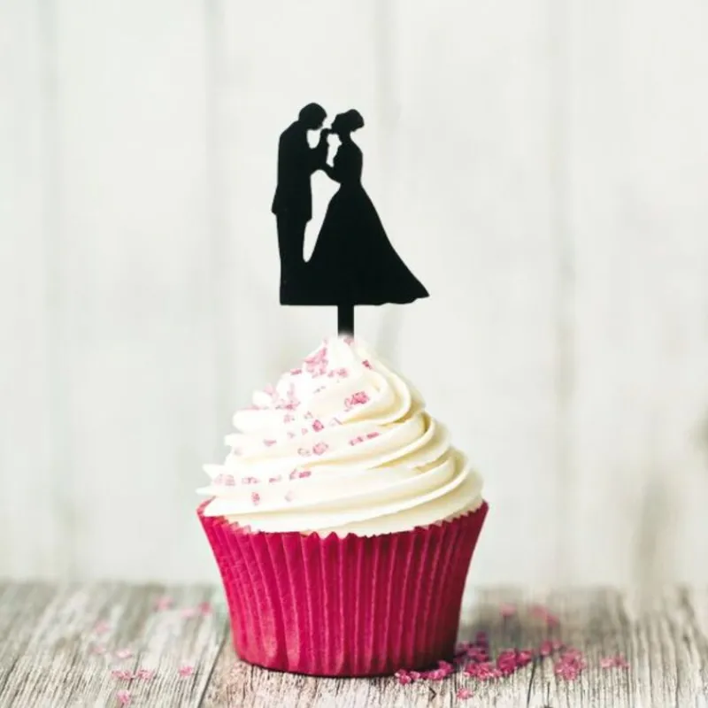 Best Cerf Dellier Cupcake Toppers Couples (x 8)