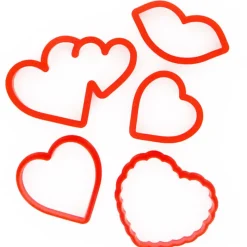 Discount Cerf Dellier Découpoirs  cœurs plastique assortis (x 5)