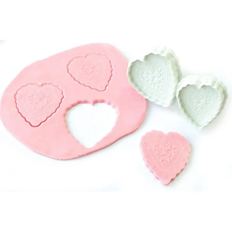 Online Cerf Dellier Découpoirs éjecteurs cœurs brodés Patisdécor (x 3)