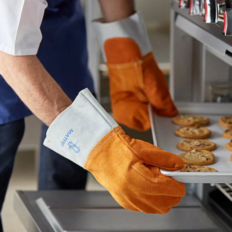 Outlet Cerf Dellier Moufles de protection en croûte cuir 10 cm