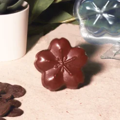 Hot Cerf Dellier Moule chocolat en 3 parties fleurs de cerisier