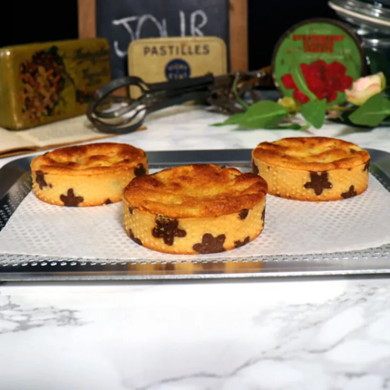 Outlet Cerf Dellier Plaque pâtisserie perforée alu 20 x 30 cm