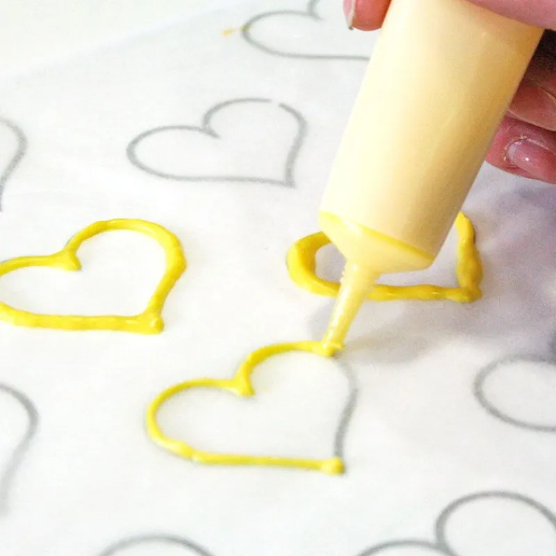 Outlet Cerf Dellier Stylo pâtissier jaune goût chocolat